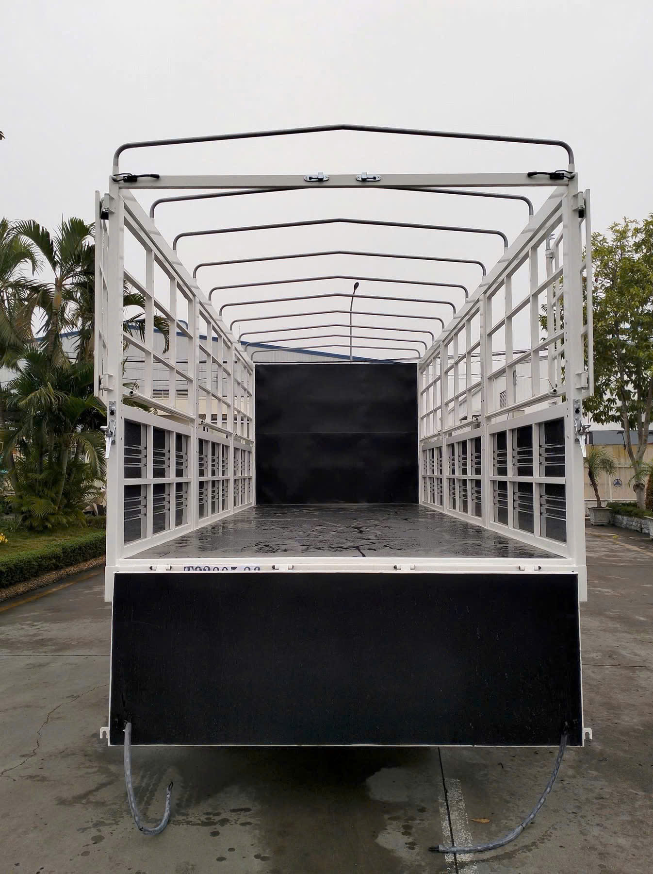 Thaco LINKER T3-16 đa dạng ứng dụng trong vận tải hàng hóa