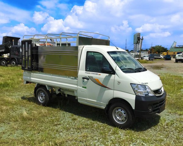 So sánh Thaco Towner 990 với các đối thủ cùng phân khúc