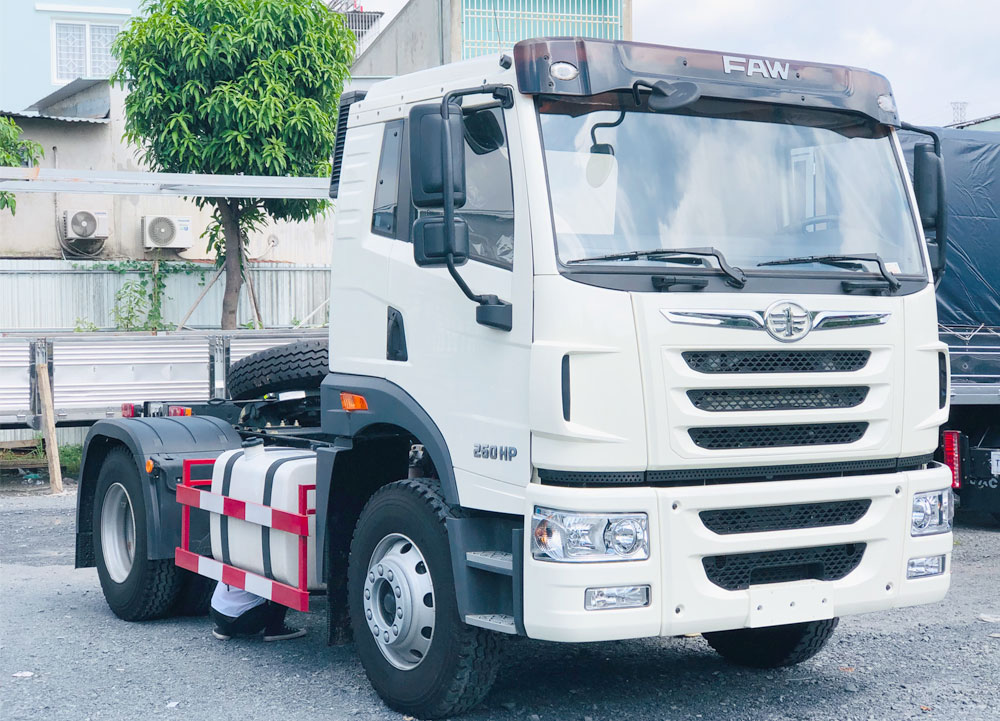 FAW J5M 260HP - lựa chọn tối ưu cho doanh nghiệp vận tải