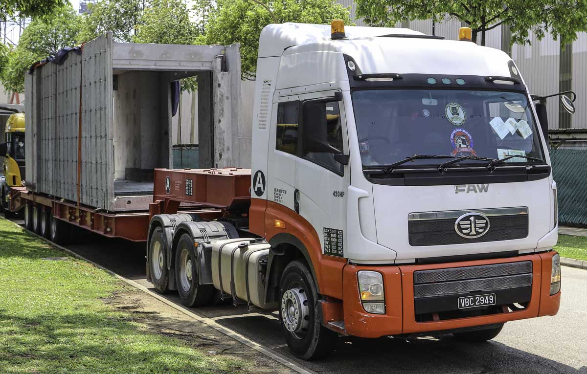 Ưu điểm nổi bật: động cơ mạnh, tiết kiệm nhiên liệu, giá thành hợp lý
