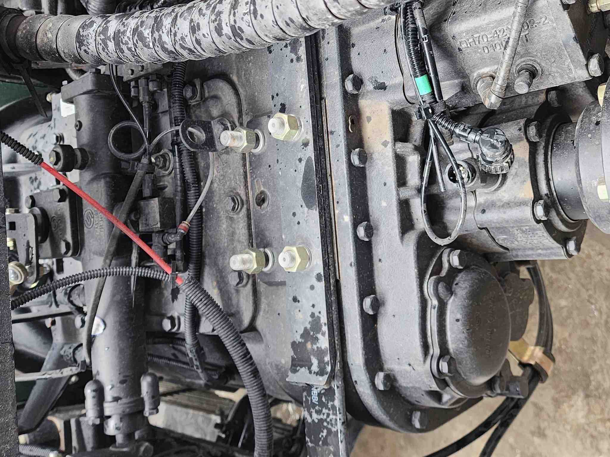 Động cơ Xichai CA6DM2-39E52 công suất 390 HP (Nguồn: xetaihathanh.vn)