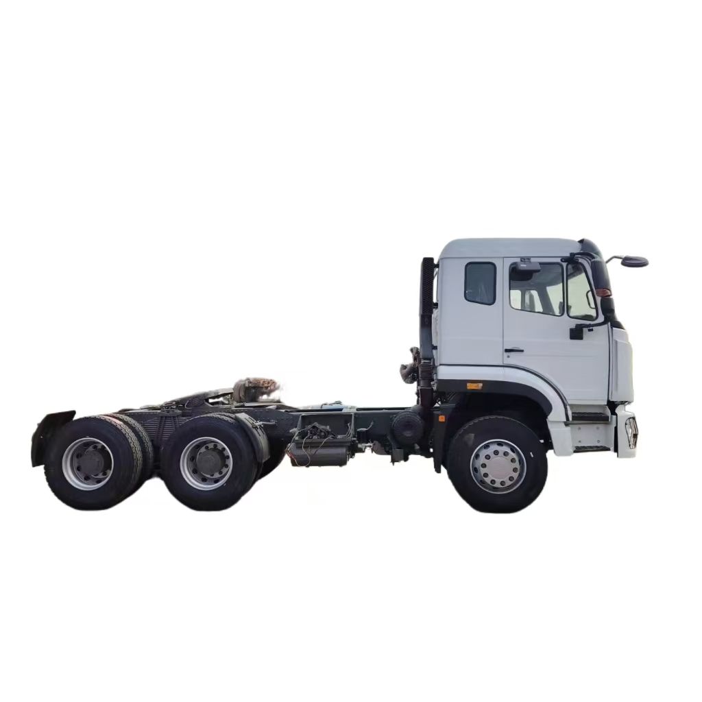Howo 4 chân 375HP: Động cơ mạnh, thùng dài, chi phí hợp lý