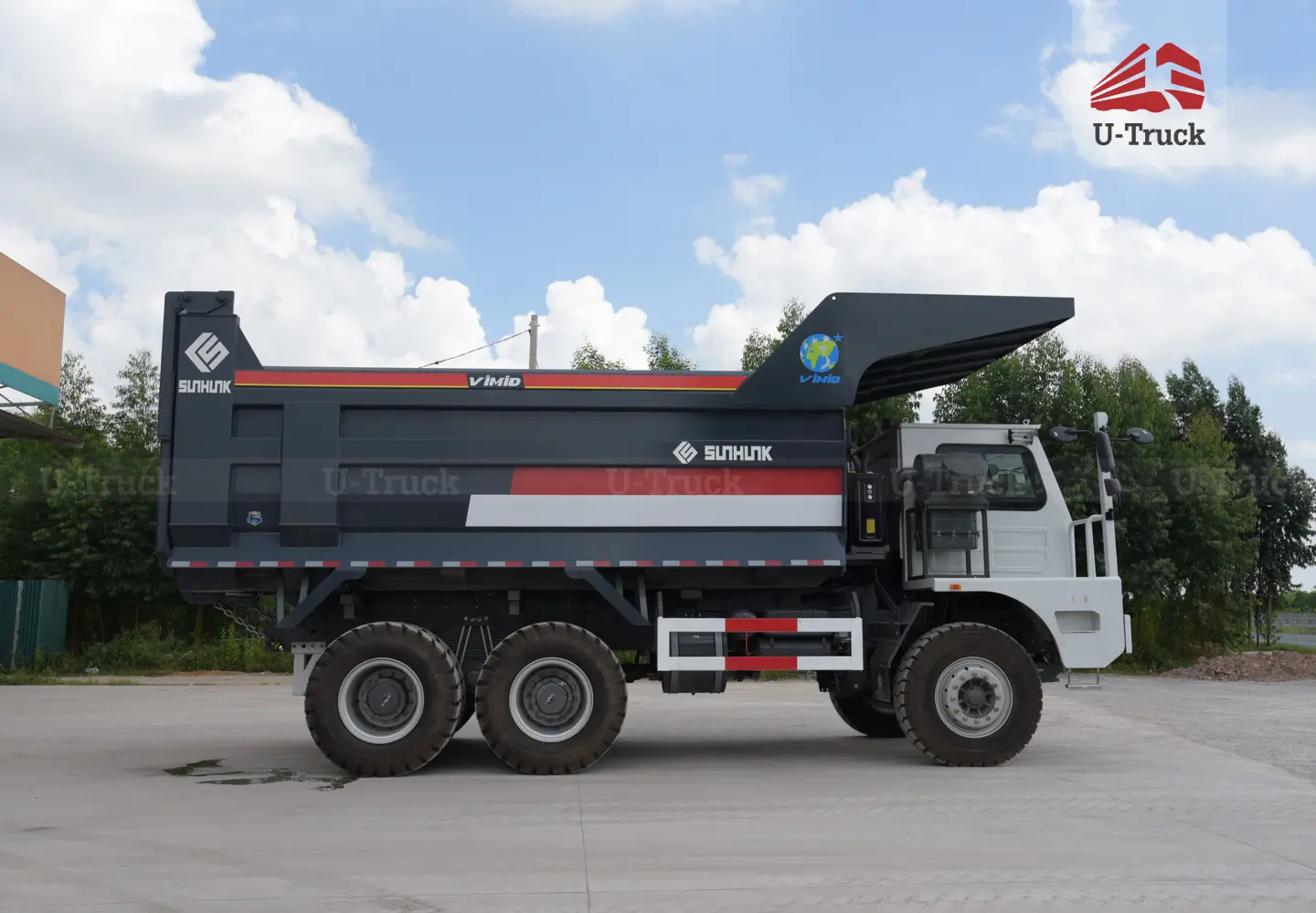 Xe ben HW7D 371 70 tấn nổi bật với khả năng chịu tải lớn, bền bỉ (Nguồn: u-truck.vn)
