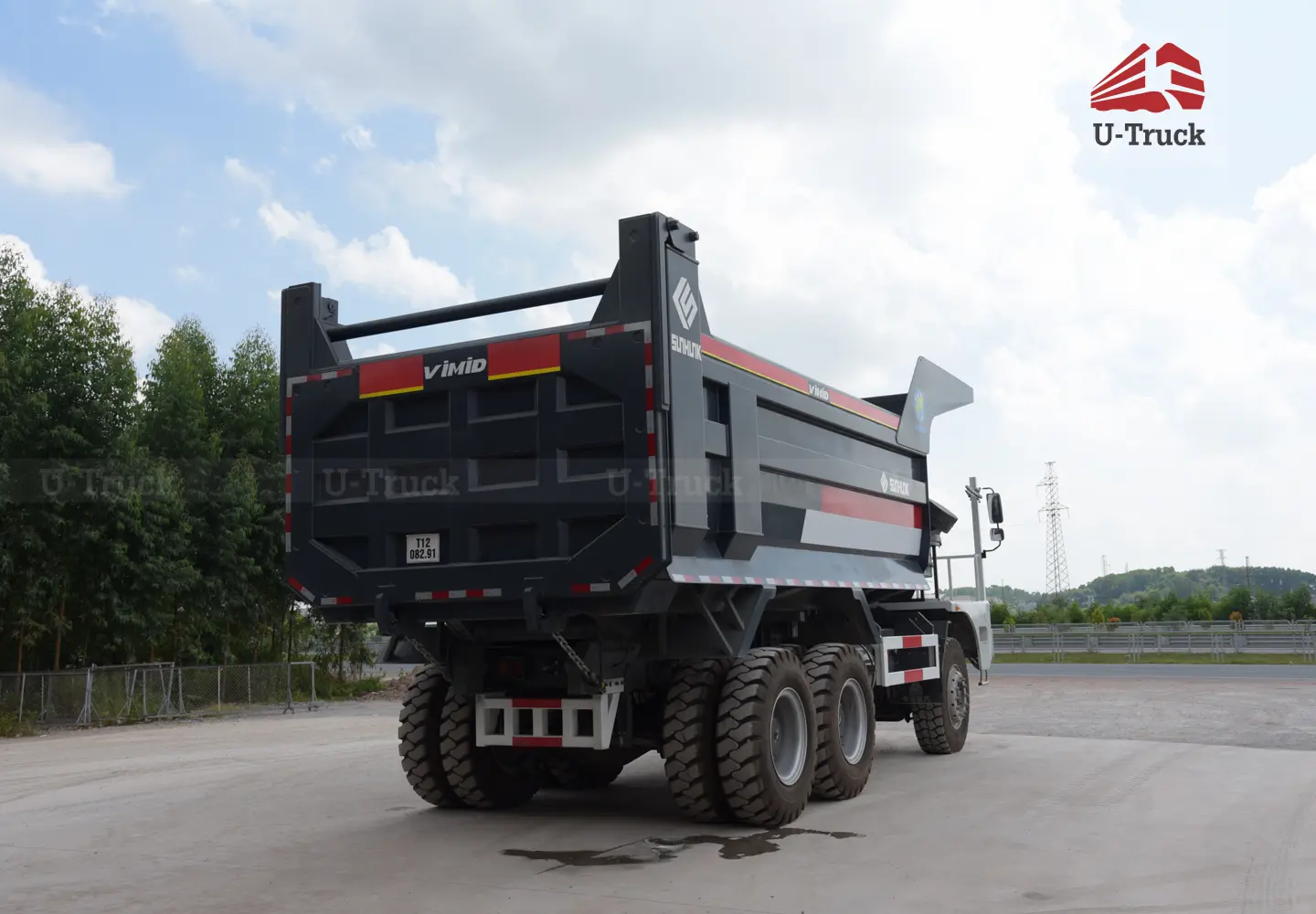Kích thước lớn, yêu cầu mặt bằng vận hành rộng rãi (Nguồn: u-truck.vn)