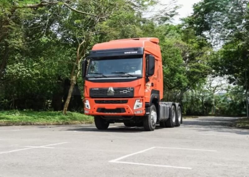 Xe đầu kéo V7X 440 cầu dầu – giải pháp tối ưu cho vận tải chuyên nghiệp