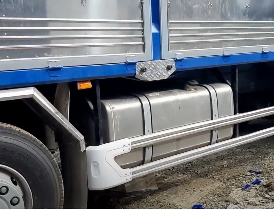 Một số nhược điểm cần lưu ý khi đầu tư VX350 8x4 sát xi