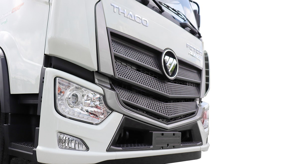 Auman C1400B cạnh tranh trực tiếp với Hino, Isuzu, Hyundai, Foton