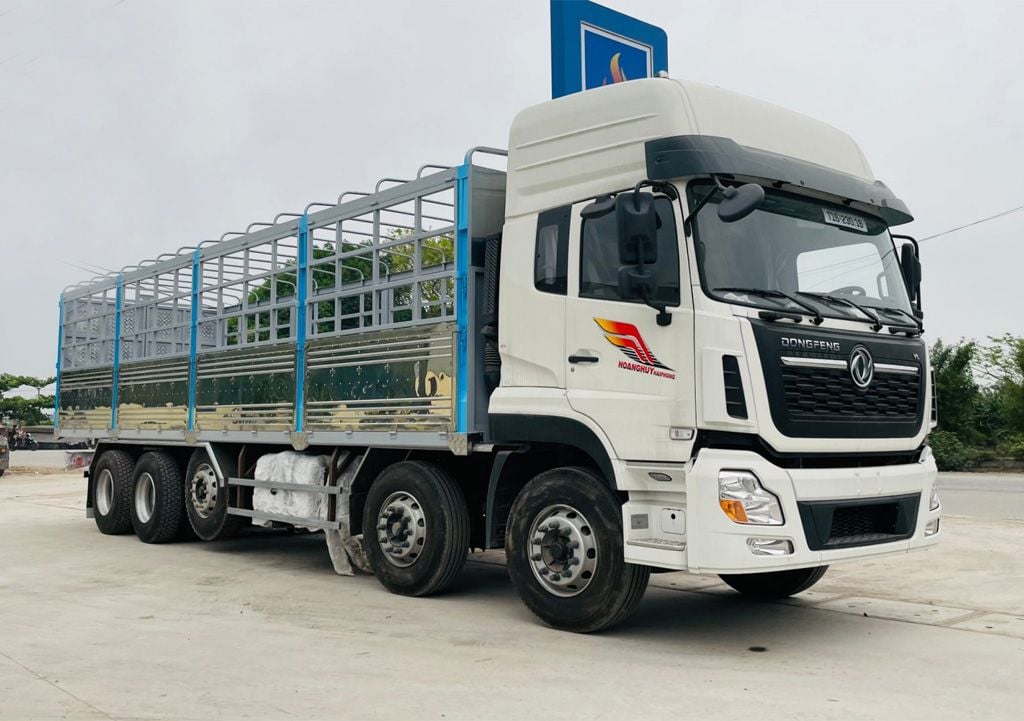 Thaco Auman C340 5 chân cạnh tranh với nhiều thương hiệu lớn