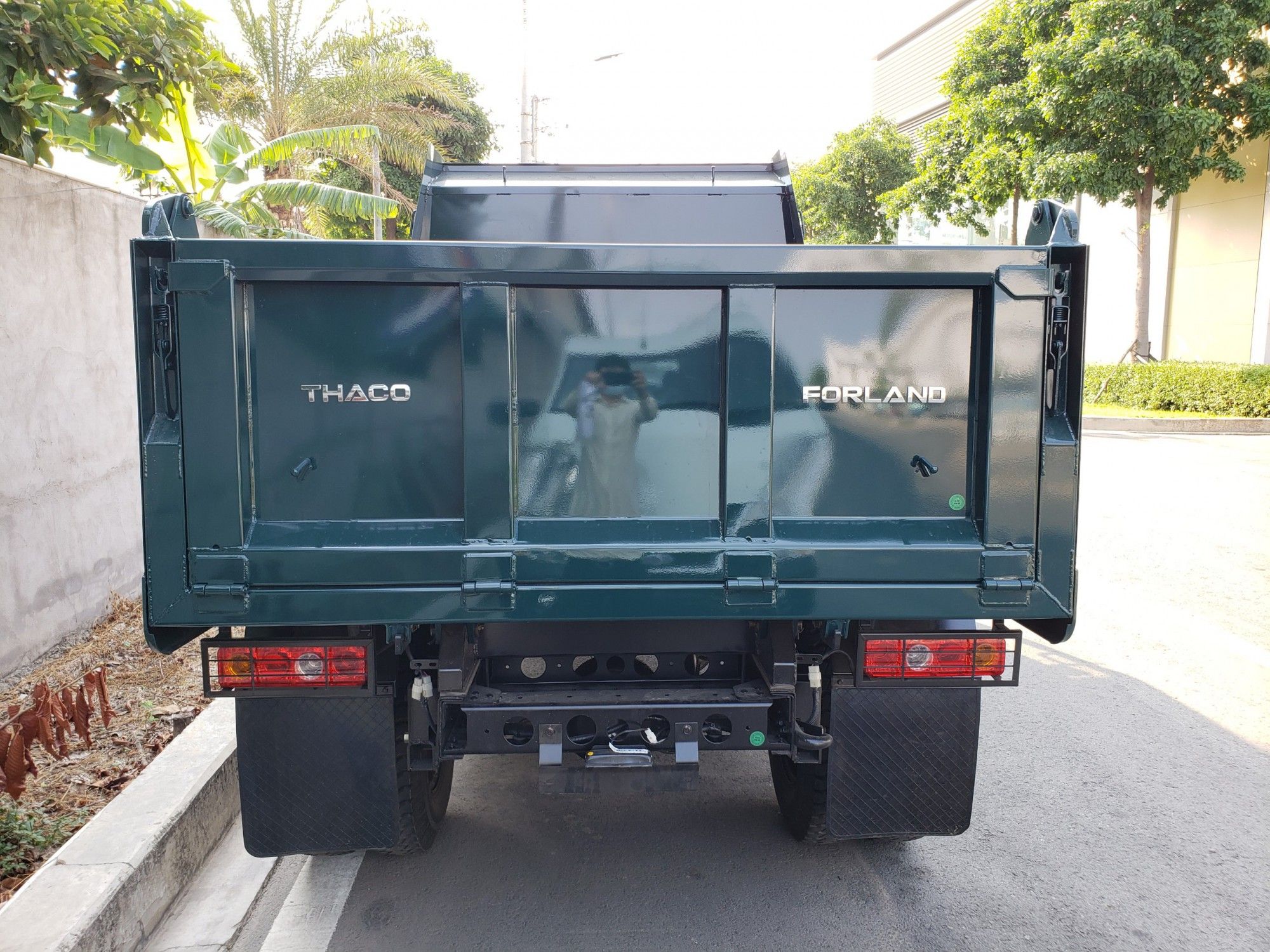 Thaco Forland FD250 đáp ứng đa dạng nhu cầu vận tải hàng hóa